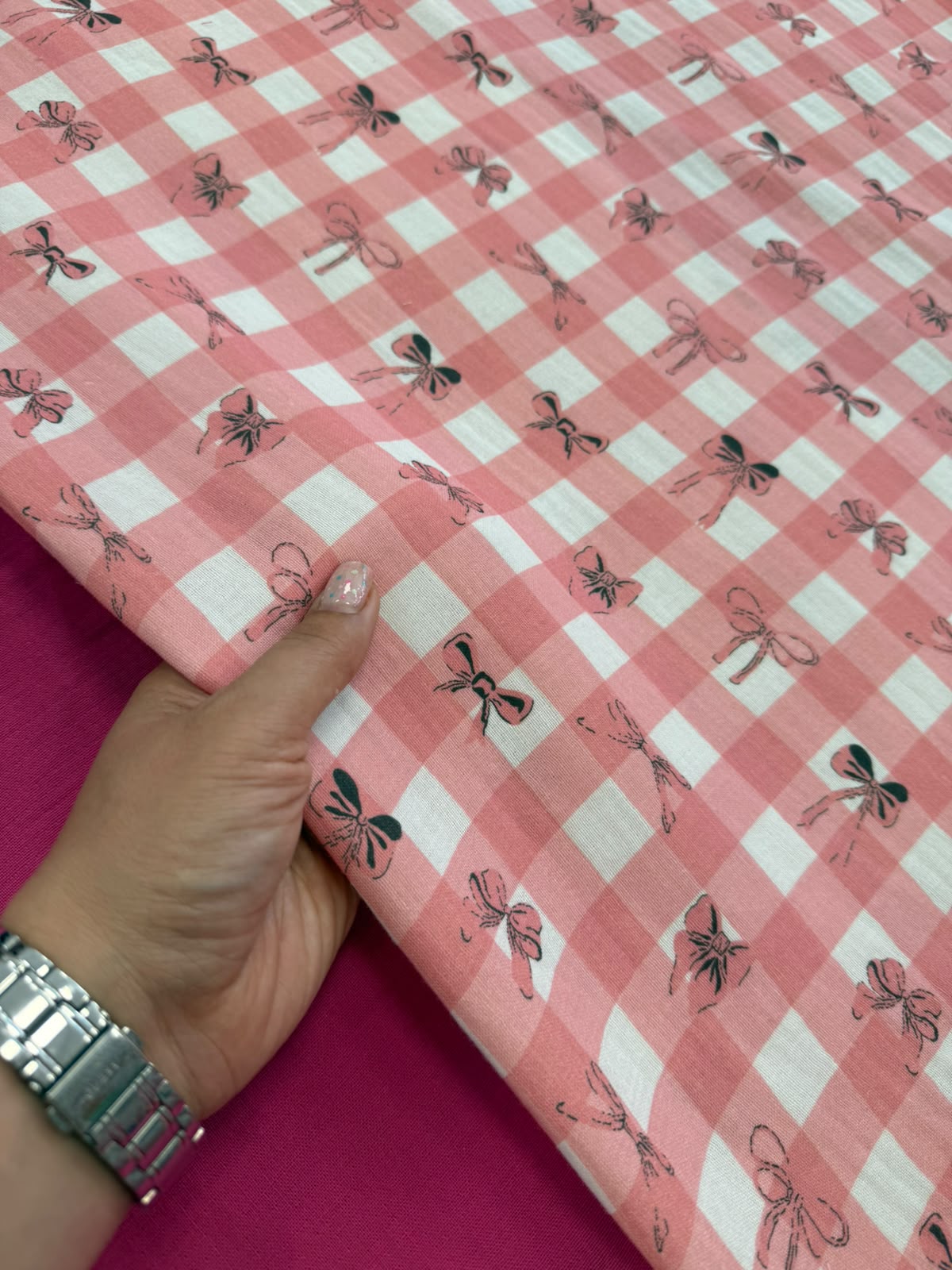 Pembe Pötikare Fiyonk Desenli Müslin Kumaş | İki Katlı %100 Pamuk 150 cm En